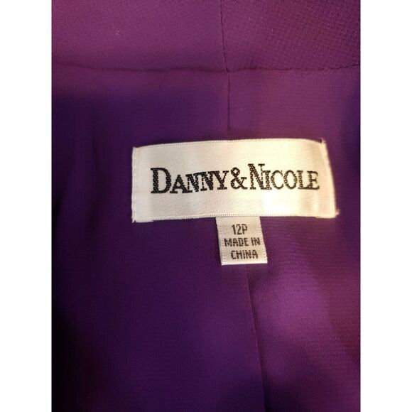 Danny & Nicole Purple Crepe V-neck Flutter Sleeves 2 pc. Skirt Suit Size 12P - Picture 2 of 10